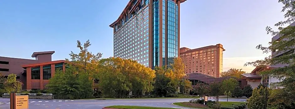 Harrah's Cherokee Casino Resort - A Caesars Rewards Destination