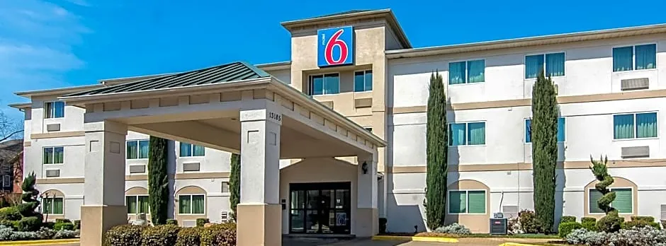 Motel 6 Dallas, TX - North - Richardson
