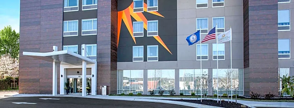 La Quinta Inn & Suites by Wyndham Manassas VA-Dulles Airport