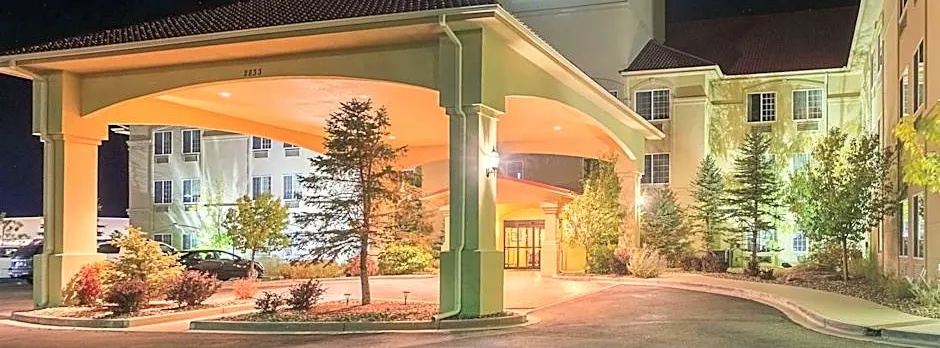 La Quinta Inn & Suites by Wyndham Trinidad