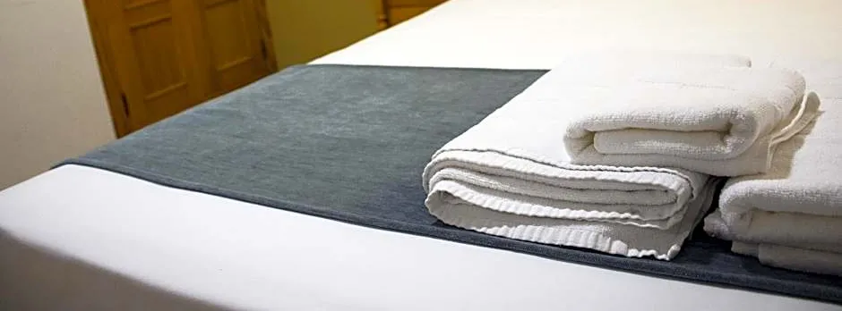 Hostal Valdepeñas by Bossh! Hotels
