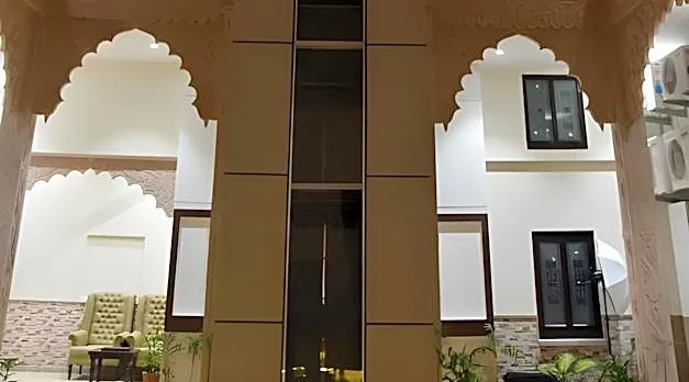 Jaipur Hotel New - A Heritage Hotel