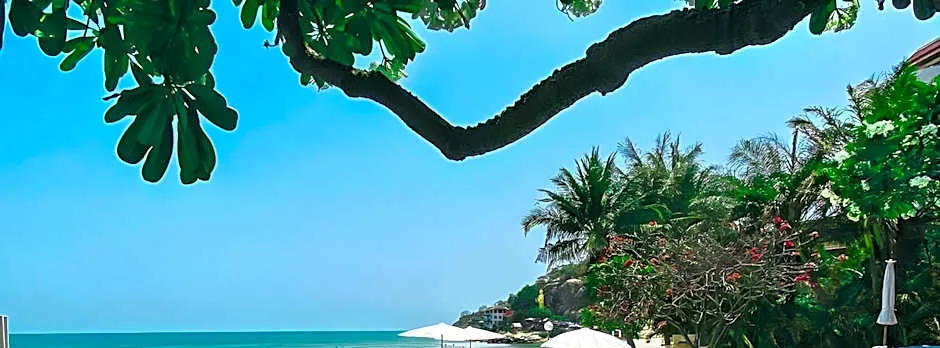 Nern Chalet Beachfront Hotel