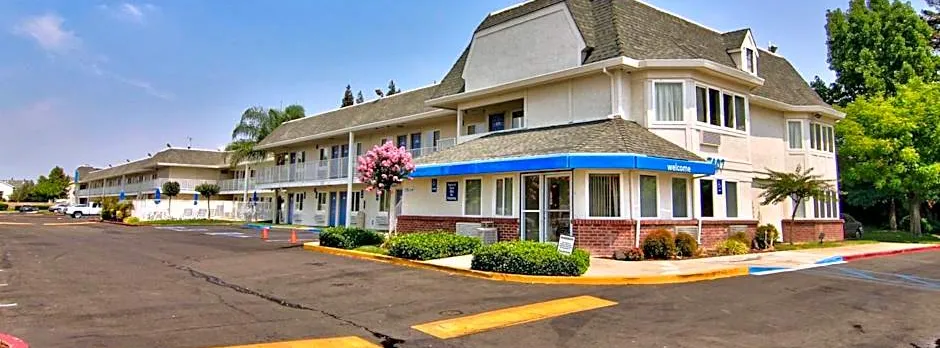 Motel 6 Sacramento, CA – South Sacramento & Elk Grove