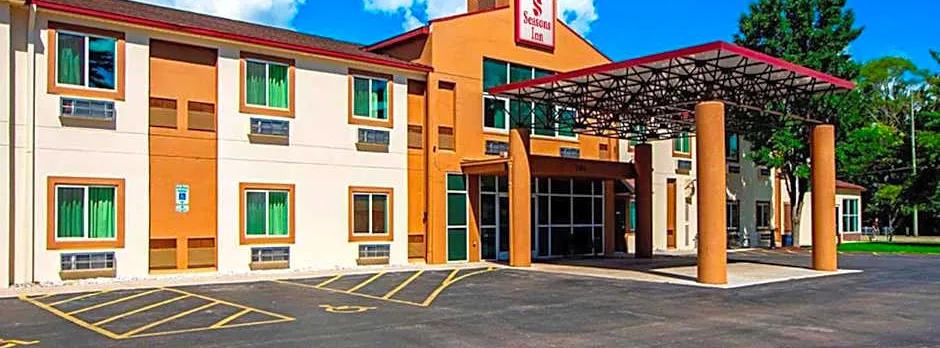 Seasons Inn Traverse City
