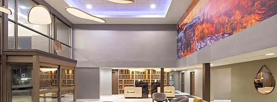 La Quinta Inn & Suites by Wyndham Yakima Downtown