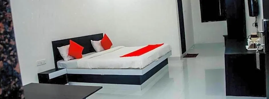 Hotel Deendayal
