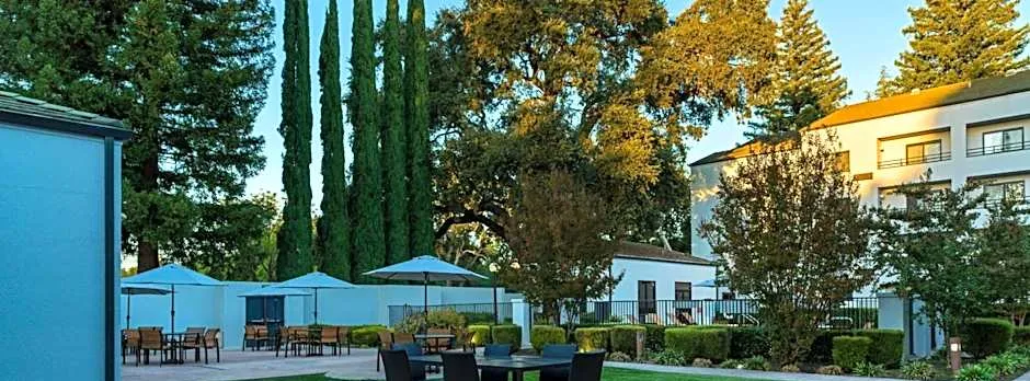 Courtyard by Marriott Sacramento Airport Natomas