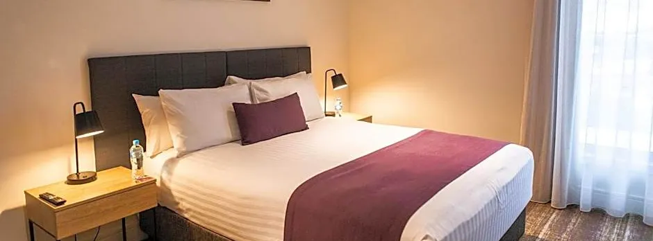 Porter's Plainland Hotel