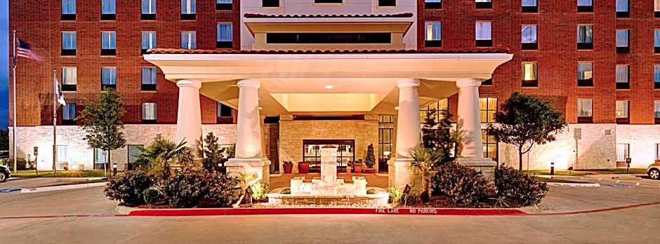 Hampton Inn & Suites Dallas-Lewisville/Vista Ridge Mall