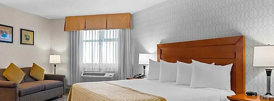 Best Western Plus Langley Inn