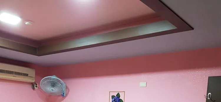 Geoje Boomerang Motel