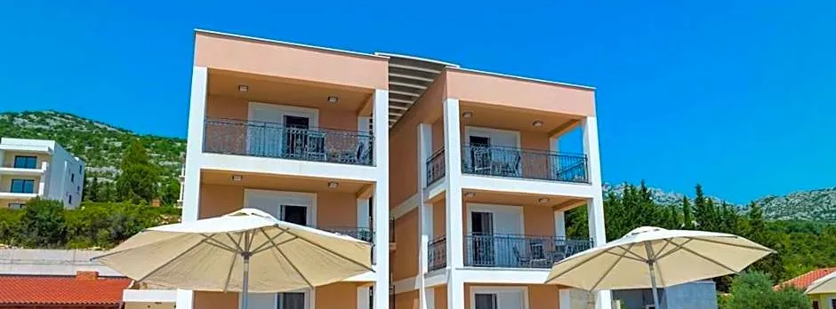 Villa Tin Apartments