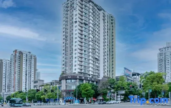 Manfu Hotel (Beibei Southwest University Zhuangyuanbei Subway Station Branch)