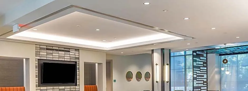 Cambria Hotel New Haven University Area