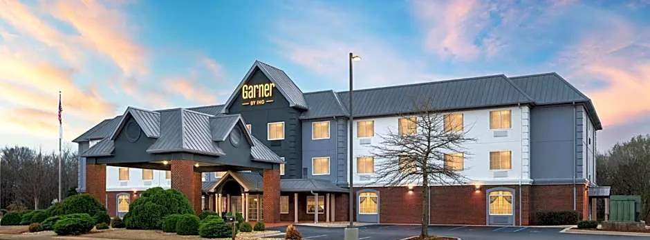 Garner Hotel Madison - Huntsville Airport by IHG