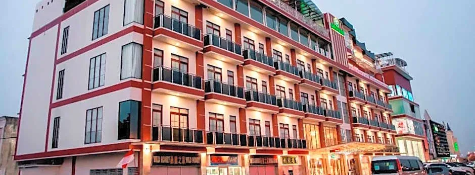 Green Rose Hotel