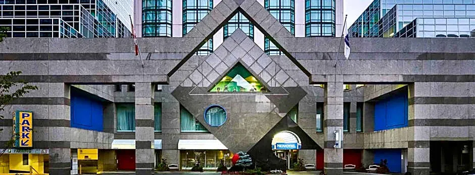 Novotel Toronto North York