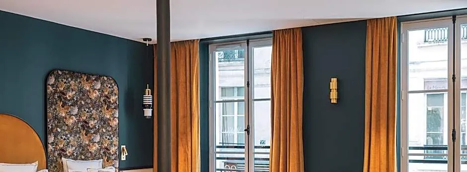 Dandy Hotel