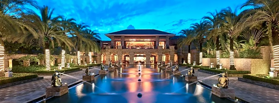 Sanya Haitang Bay Wanda Reign Resort Hotel