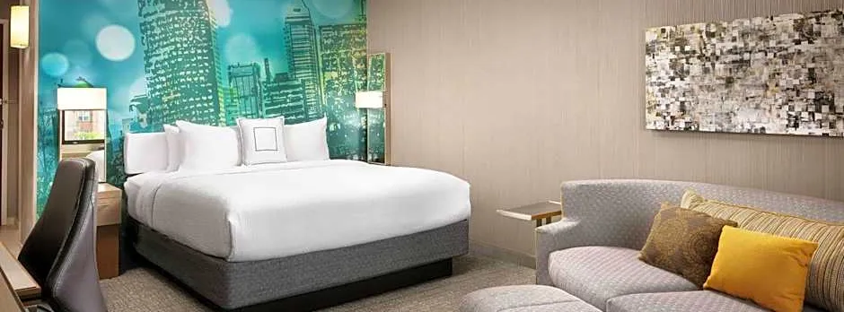 Courtyard by Marriott Indianapolis at the Capitol