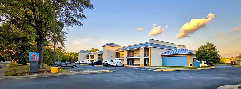 Motel 6-Ashland, VA