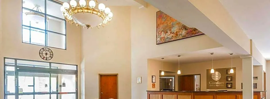 Comfort Inn & Suites South Burlington near University