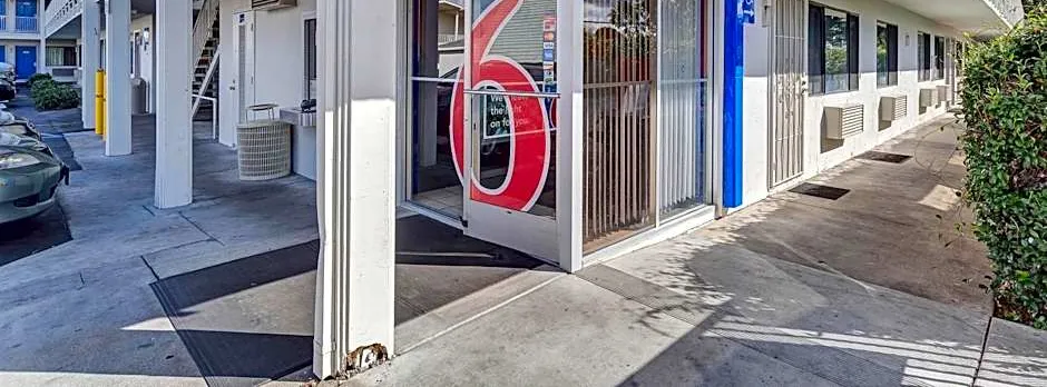 Motel 6 Santa Rosa - South