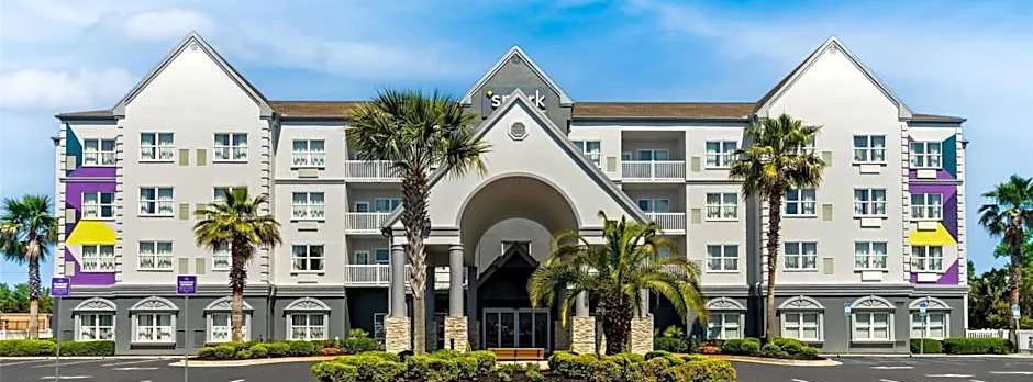 Spark by Hilton Panama City Beach