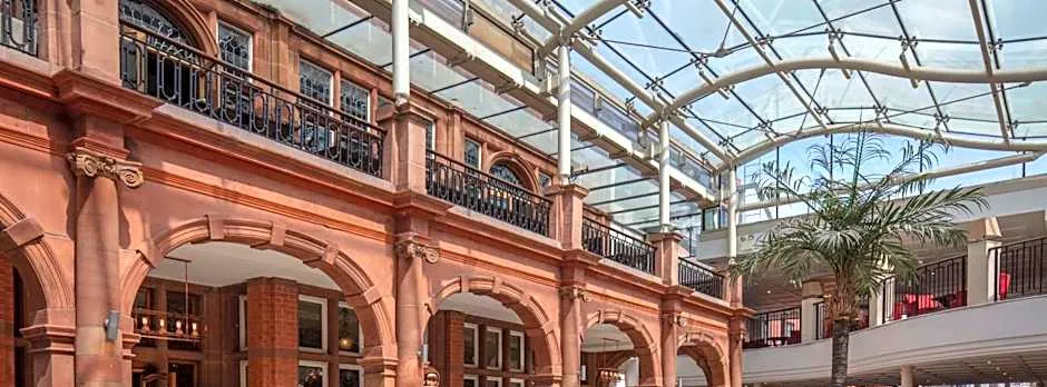 The Crown London, WorldHotels Distinctive