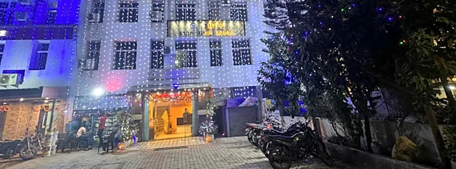 Zero Mile Rooms (Barauni)