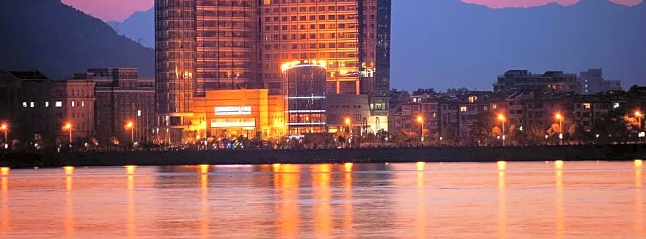 Fuyang International Trade Centre Hotel