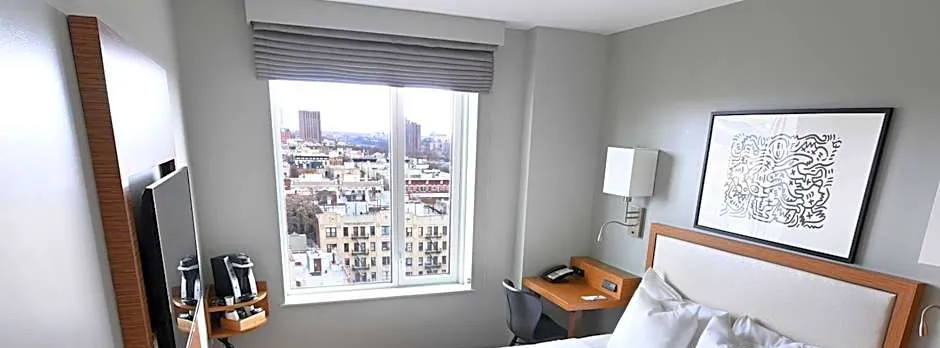 Edge Hotel Washington Heights