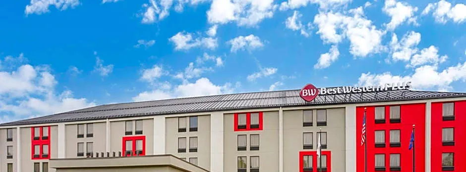 Best Western Plus Heritage Rail Inn Suites