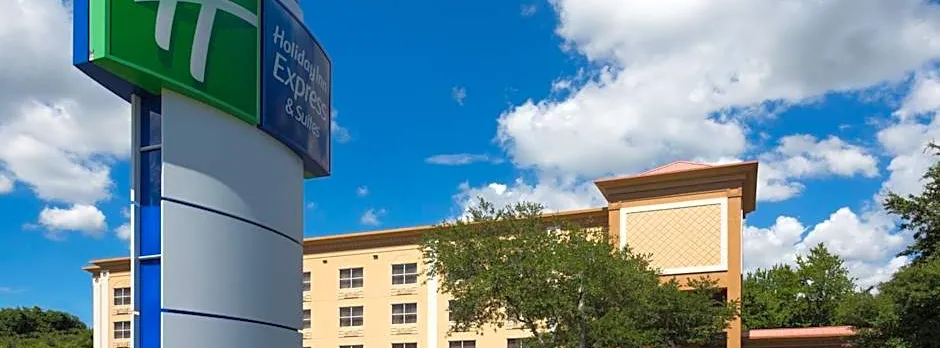 Holiday Inn Express & Suites Plant City By IHG