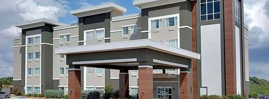 La Quinta Inn & Suites by Wyndham Big Spring