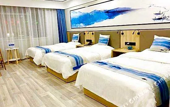 GreenTree Inn (Xinghua Yingwu South Road RT-Mart)