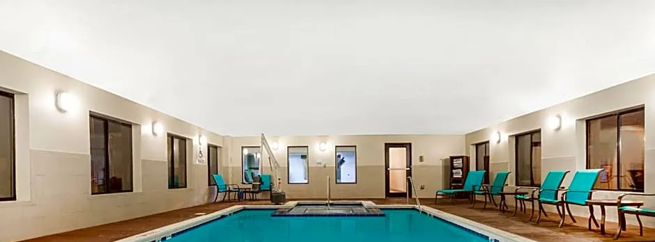 Holiday Inn Express Princeton/I-77 By IHG