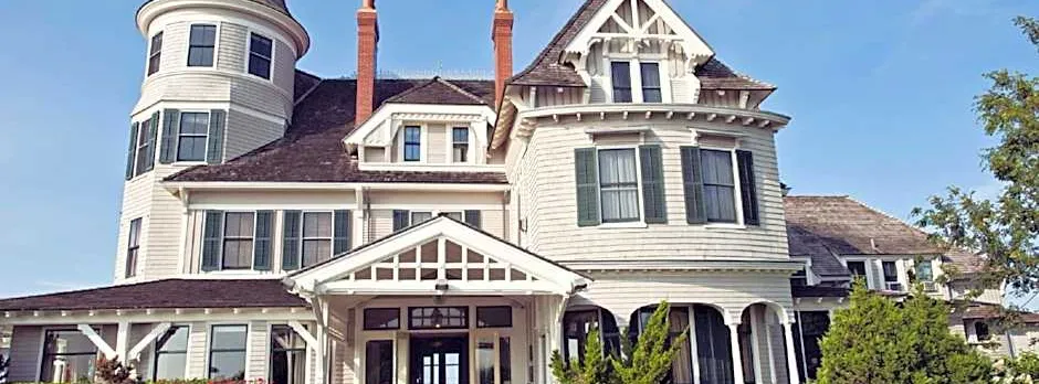 Castle Hill Inn