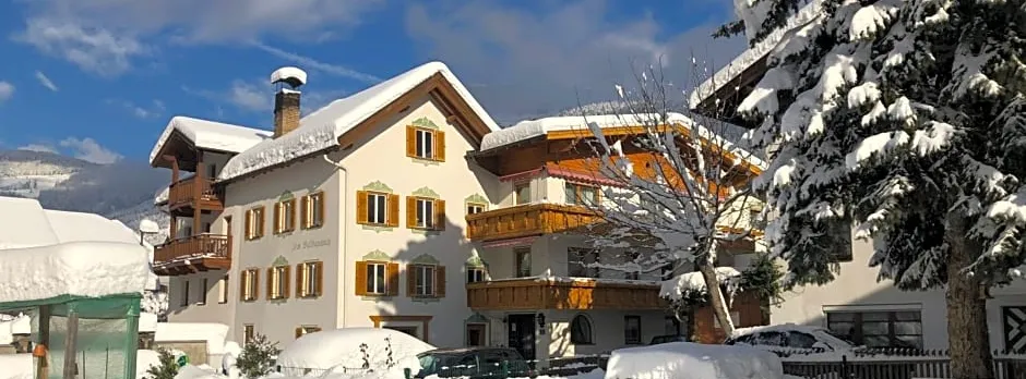 Der Ballhaushof