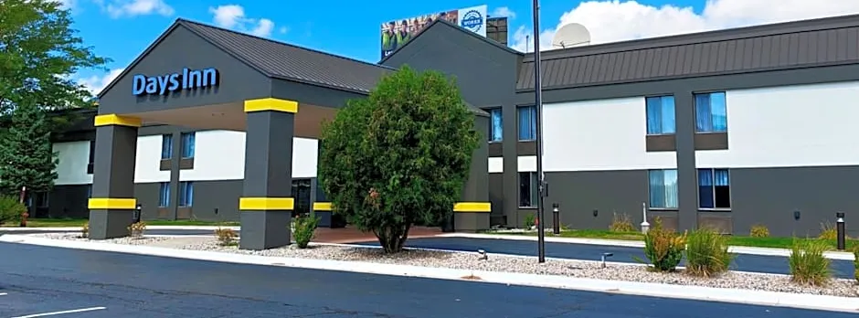 Days Inn by Wyndham Fargo/West Acres
