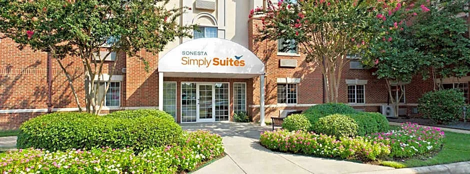 Sonesta Simply Suites Charlotte University