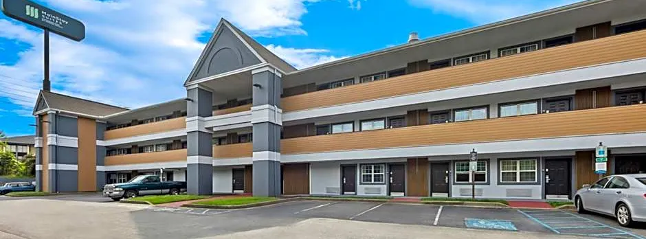MainStay Suites Knoxville - Cedar Bluff