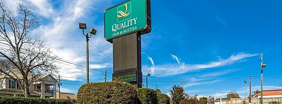 Quality Inn & Suites Conference Center Statesboro Historic District