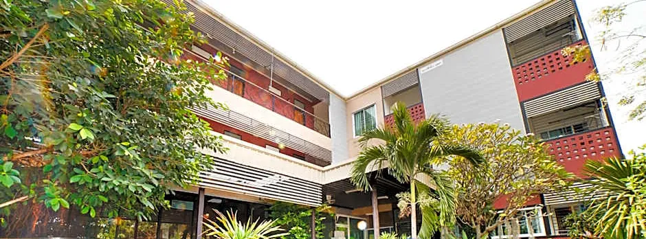 Pakdee House