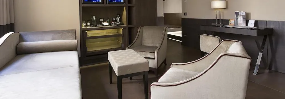ROME LIFE HOTEL