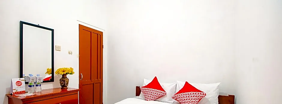 Super OYO 1788 House 24