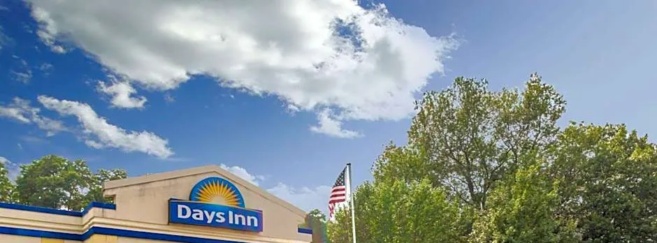 Days Inn by Wyndham Portage/Indiana Dunes National Park