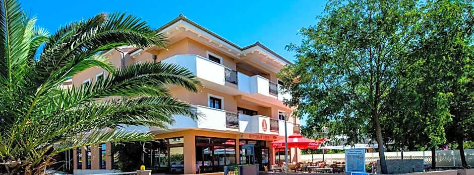 Hotel Laguna