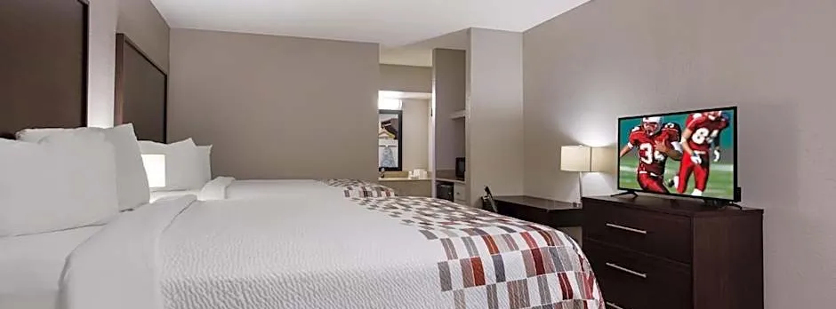 Red Roof Inn & Suites Statesboro - University